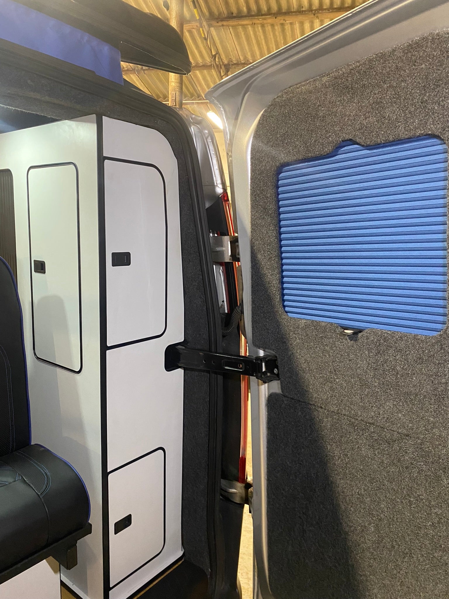 Ford Transit Custom Deluxe Kitchen